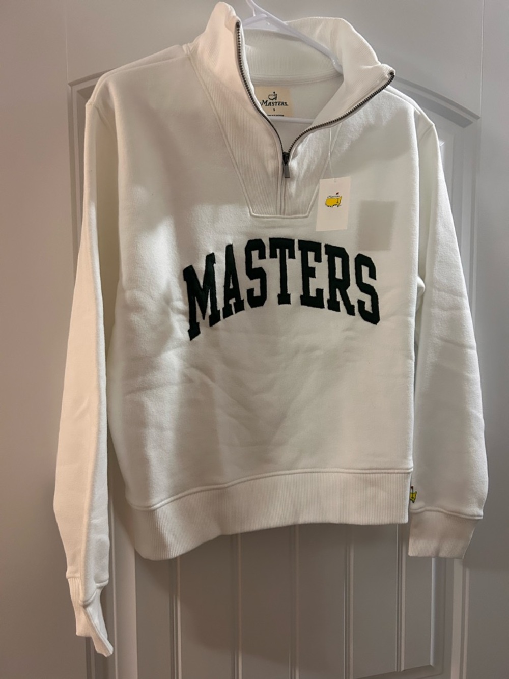 2026 (NEW WITH TAGS) Masters White Half-Zip Pullover with Bold Logo